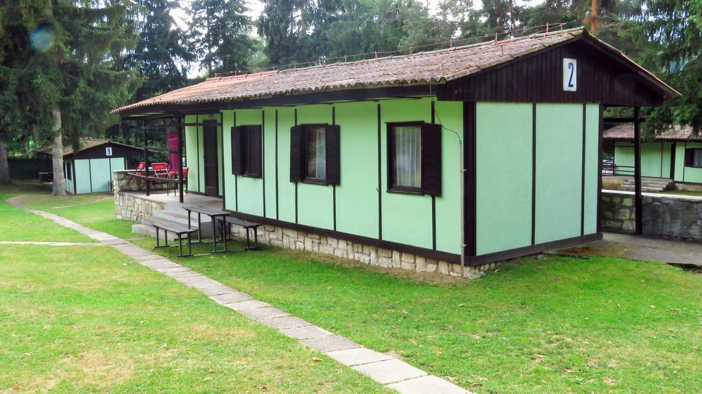 Juniorcamp Nova Zivohost Hotell Křečovice Rum bild