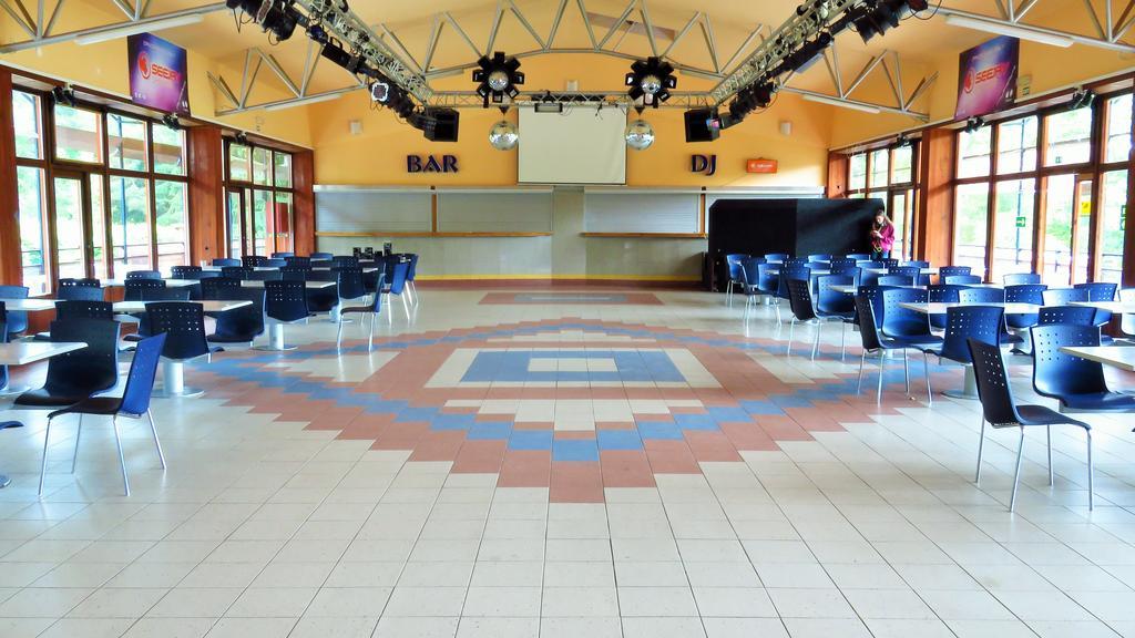 Juniorcamp Nova Zivohost Hotell Křečovice Exteriör bild